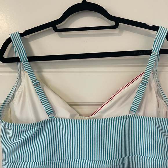 Lands’ End Blue Yellow Red Stripe Tankini Bathing Suit Top Size 16 - Picture 4 of 9